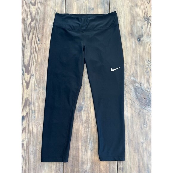 Nike Dri-Fit Capri Length Leggings Womens M Black 22" inseam Gym - Picture 1 of 7